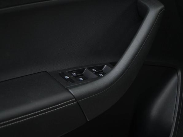 Skoda Rapid II с пробегом 2021 года, цена 2 150 046 рублей, 29980 км, лифтбек, Автокод Объявления