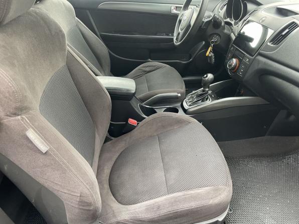 Kia Cerato II с пробегом 2010 года, цена 769 000 рублей, 256986 км, купе, Автокод Объявления