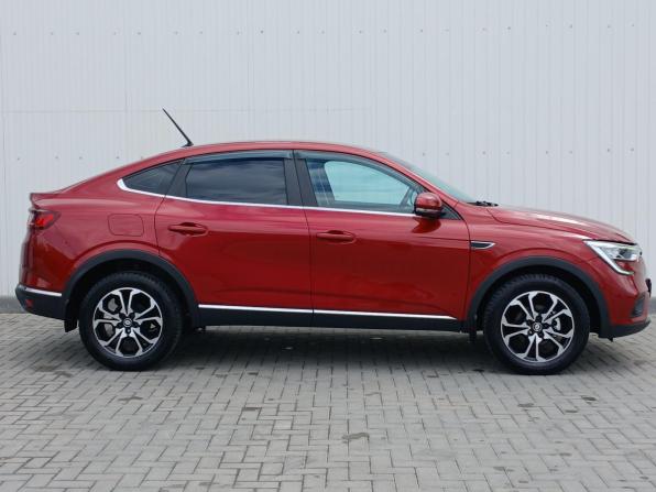 Renault Arkana I с пробегом 2019 года, цена 1 739 000 рублей, 66700 км, внедорожник, Автокод Объявления