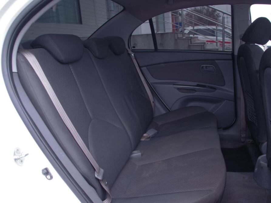 Kia Rio II Рестайлинг Владимир  - изображение 9