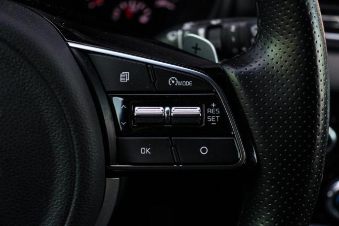 Kia Sportage IV Рестайлинг с пробегом 2019 года, цена 2 890 000 рублей, 66883 км, внедорожник, Автокод Объявления