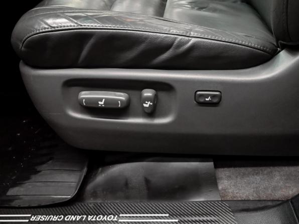 Toyota Land Cruiser 200 Series с пробегом 2010 года, цена 3 050 000 рублей, 298564 км, внедорожник, Автокод Объявления
