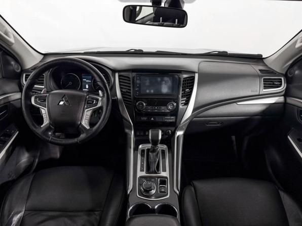 Mitsubishi Pajero Sport III с пробегом 2019 года, цена 2 590 000 рублей, 166767 км, внедорожник, Автокод Объявления