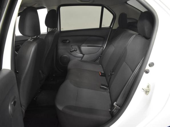 Renault Logan II с пробегом 2017 года, цена 699 900 рублей, 126503 км, седан, Автокод Объявления