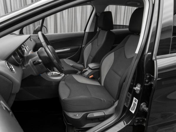 Peugeot 308 I Рестайлинг с пробегом 2012 года, цена 880 000 рублей, 132000 км, хэтчбек, Автокод Объявления