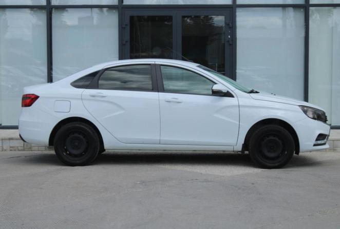 Lada (ВАЗ) Vesta I с пробегом 2019 года, цена 993 600 рублей, 108978 км, седан, Автокод Объявления