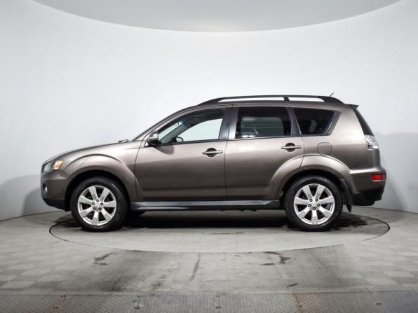 Mitsubishi Outlander II Рестайлинг с пробегом 2011 года, цена 754 000 рублей, 296186 км, внедорожник, Автокод Объявления