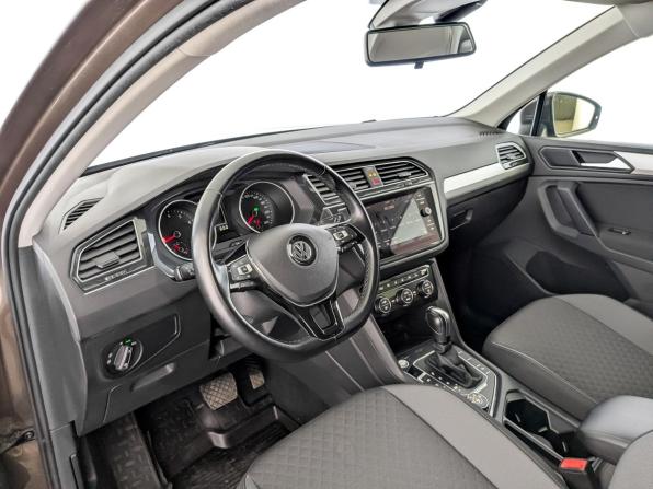Volkswagen Tiguan II с пробегом 2020 года, цена 2 600 000 рублей, 97125 км, внедорожник, Автокод Объявления