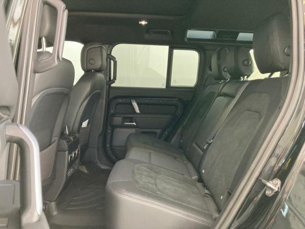 Land Rover Defender II с пробегом 2023 года, цена 20 800 000 рублей, 30899 км, внедорожник, Автокод Объявления