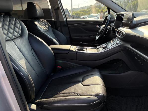 Hyundai Santa Fe IV Рестайлинг с пробегом 2022 года, цена 3 580 000 рублей, 110600 км, внедорожник, Автокод Объявления
