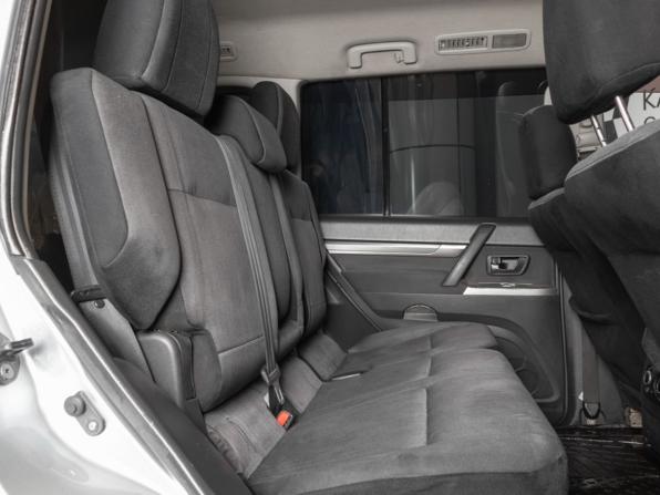Mitsubishi Pajero IV Рестайлинг 1 с пробегом 2014 года, цена 2 150 000 рублей, 182464 км, внедорожник, Автокод Объявления