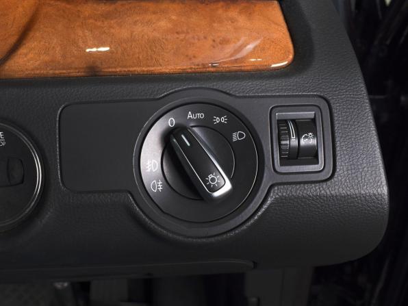 Volkswagen Passat B7 с пробегом 2013 года, цена 1 299 995 рублей, 61123 км, универсал, Автокод Объявления