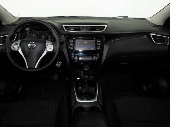 Nissan Qashqai II с пробегом 2017 года, цена 1 724 000 рублей, 139781 км, внедорожник, Автокод Объявления
