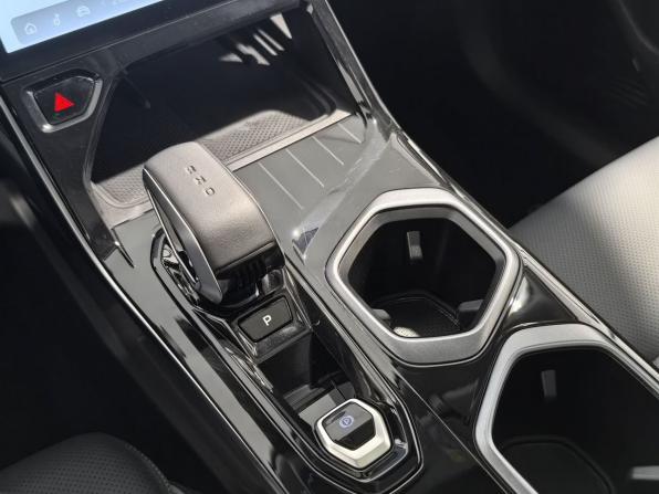 Geely Atlas II с пробегом 2025 года, цена 3 390 000 рублей, 12034 км, внедорожник, Автокод Объявления