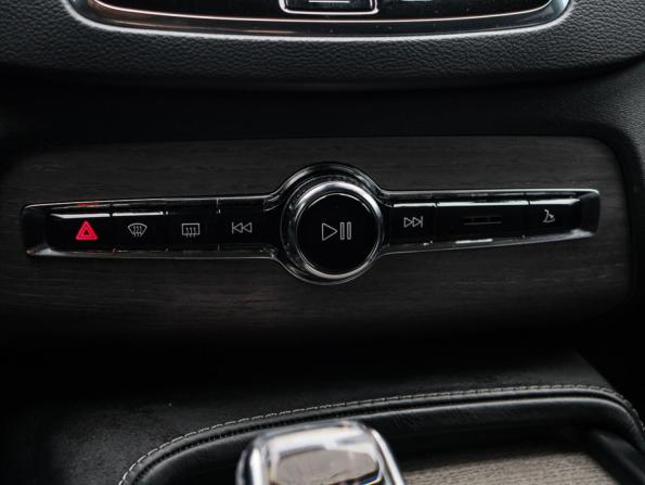 Volvo XC90 II Рестайлинг 1 с пробегом 2020 года, цена 3 920 000 рублей, 131026 км, внедорожник, Автокод Объявления