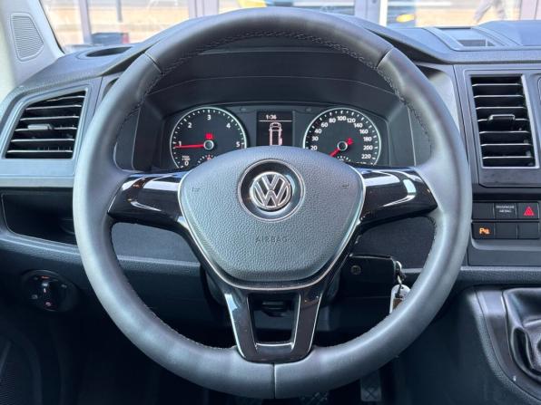 Volkswagen Caravelle T6 с пробегом 2018 года, цена 2 450 000 рублей, 162000 км, минивэн, Автокод Объявления