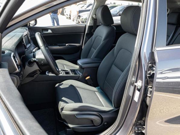 Kia Sportage IV Рестайлинг с пробегом 2018 года, цена 1 999 000 рублей, 125151 км, внедорожник, Автокод Объявления