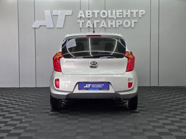 Kia Picanto II с пробегом 2014 года, цена 1 099 000 рублей, 117893 км, хэтчбек, Автокод Объявления