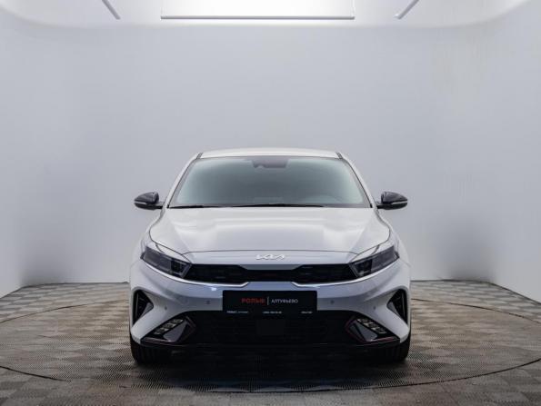 Kia Cerato IV Рестайлинг с пробегом 2021 года, цена 2 454 000 рублей, 52000 км, седан, Автокод Объявления