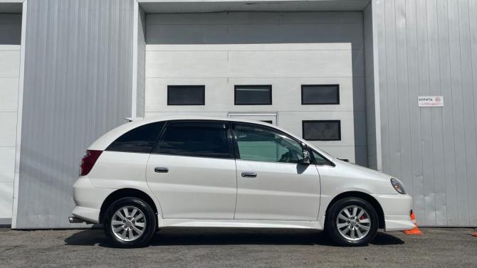 Toyota Nadia с пробегом 1999 года, цена 377 600 рублей, 299999 км, минивэн, Автокод Объявления