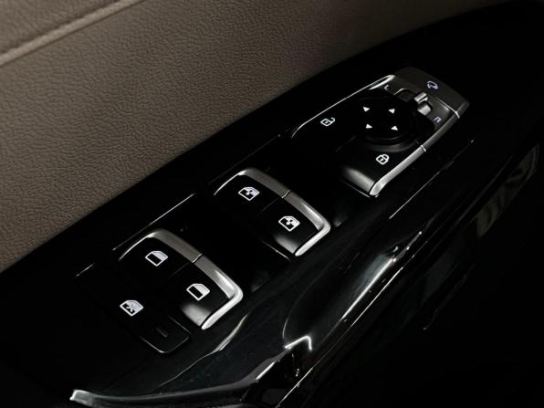 Kia K5 III с пробегом 2021 года, цена 2 399 000 рублей, 130495 км, седан, Автокод Объявления