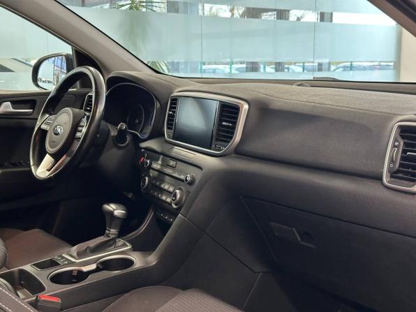 Kia Sportage IV Рестайлинг с пробегом 2021 года, цена 2 675 000 рублей, 86211 км, внедорожник, Автокод Объявления