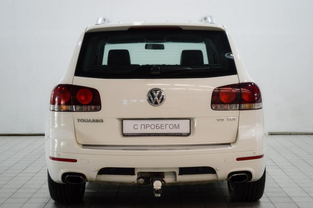 Volkswagen Touareg I Рестайлинг Сургут  - изображение 4