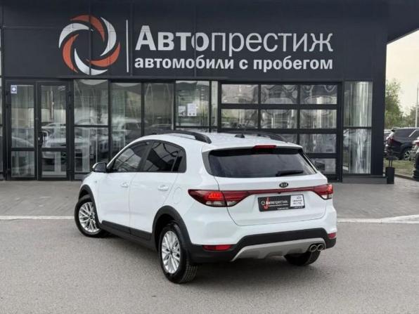 Kia Rio IV с пробегом 2018 года, цена 1 330 000 рублей, 141496 км, хэтчбек, Автокод Объявления