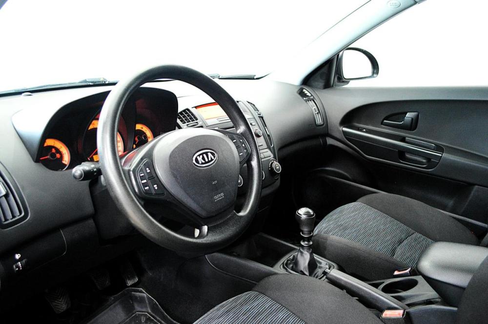 Kia Ceed I Сургут  - изображение 10