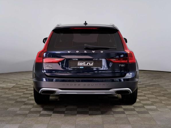 Volvo V90 Cross Country I с пробегом 2017 года, цена 2 748 000 рублей, 155949 км, универсал, Автокод Объявления
