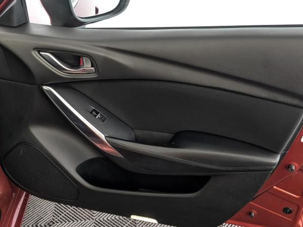Mazda 6 III (GJ) Рестайлинг с пробегом 2018 года, цена 2 059 000 рублей, 82224 км, седан, Автокод Объявления