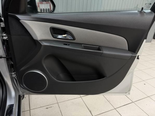 Chevrolet Cruze I с пробегом 2010 года, цена 730 000 рублей, 218130 км, седан, Автокод Объявления