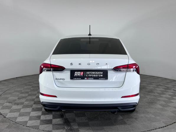 Skoda Rapid II с пробегом 2021 года, цена 1 777 000 рублей, 22632 км, лифтбек, Автокод Объявления