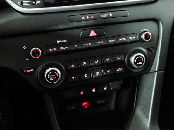 Kia Sportage IV Рестайлинг с пробегом 2019 года, цена 2 299 700 рублей, 101204 км, внедорожник, Автокод Объявления