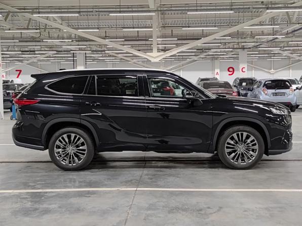 Toyota Highlander IV (XU70) с пробегом 2026 года, цена 4 990 000 рублей, 9651 км, внедорожник, Автокод Объявления