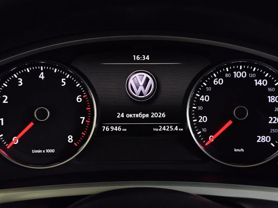Volkswagen Touareg II Рестайлинг Москва  - изображение 18
