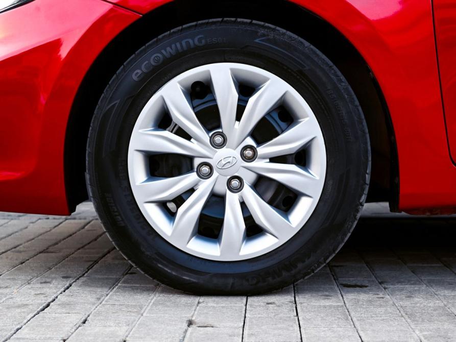 Hyundai Solaris I Екатеринбург  - изображение 13