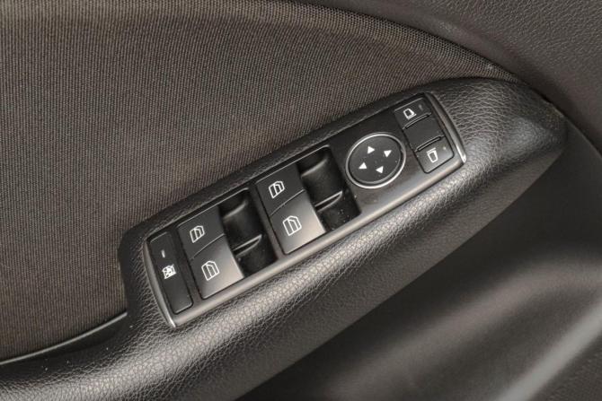 Mercedes-Benz B-Класс II (W246) с пробегом 2012 года, цена 1 199 000 рублей, 142080 км, хэтчбек, Автокод Объявления