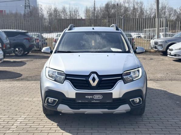 Renault Sandero II Рестайлинг с пробегом 2021 года, цена 1 234 000 рублей, 135039 км, хэтчбек, Автокод Объявления