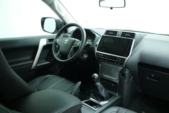 Toyota Land Cruiser Prado 150 Series Рестайлинг 3 с пробегом 2021 года, цена 5 595 000 рублей, 25422 км, внедорожник, Автокод Объявления