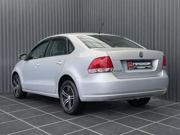 Volkswagen Polo V с пробегом 2014 года, цена 817 000 рублей, 161787 км, седан, Автокод Объявления