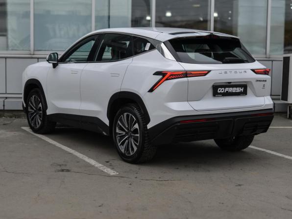 JETOUR DASHING I с пробегом 2024 года, цена 2 250 000 рублей, 11951 км, внедорожник, Автокод Объявления