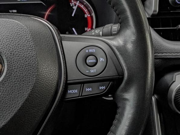 Toyota RAV4 V (XA50) с пробегом 2021 года, цена 3 230 000 рублей, 136228 км, внедорожник, Автокод Объявления