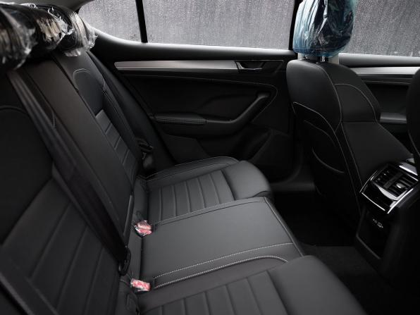 Skoda Superb III Рестайлинг с пробегом 2025 года, цена 3 450 000 рублей, 38 км, лифтбек, Автокод Объявления