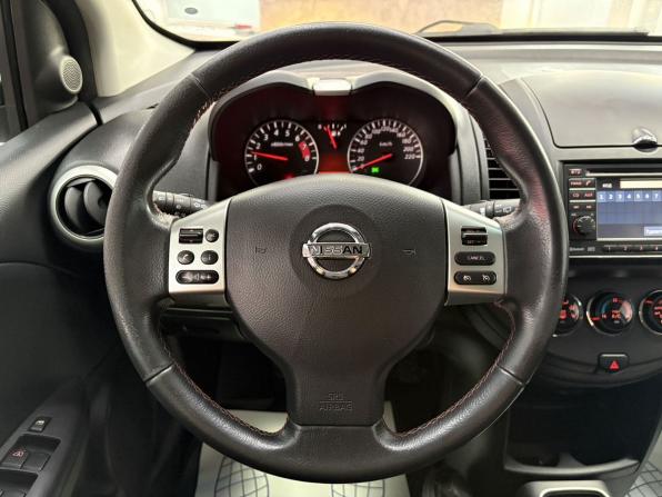 Nissan Note I Рестайлинг с пробегом 2011 года, цена 645 000 рублей, 241844 км, хэтчбек, Автокод Объявления