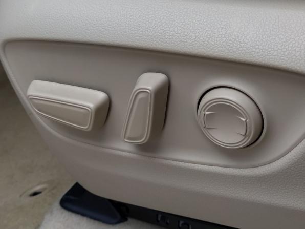 Toyota Land Cruiser 300 Series с пробегом 2021 года, цена 9 000 000 рублей, 156000 км, внедорожник, Автокод Объявления