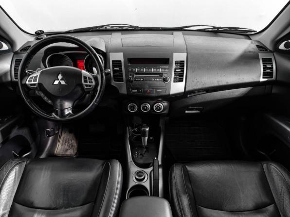 Mitsubishi Outlander II с пробегом 2007 года, цена 795 000 рублей, 223298 км, внедорожник, Автокод Объявления
