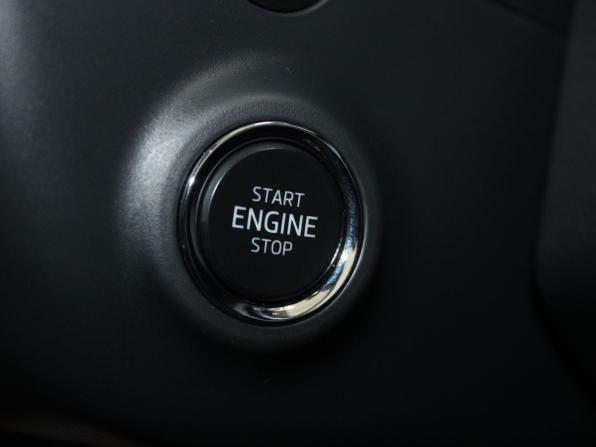 Skoda Octavia IV (A8) с пробегом 2021 года, цена 2 529 900 рублей, 30605 км, лифтбек, Автокод Объявления