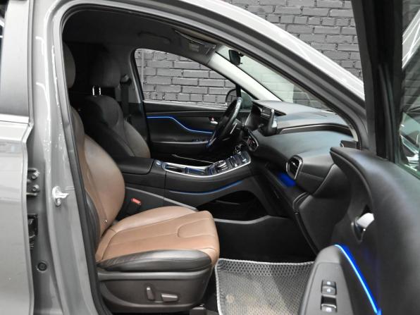 Hyundai Santa Fe IV Рестайлинг с пробегом 2021 года, цена 3 290 000 рублей, 75038 км, внедорожник, Автокод Объявления