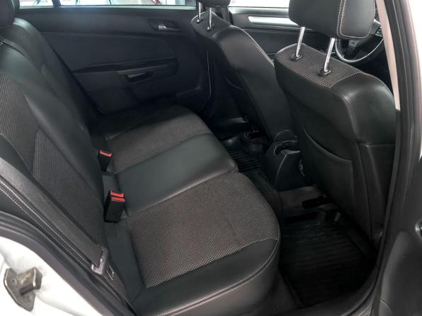 Opel Astra H Рестайлинг с пробегом 2010 года, цена 649 900 рублей, 260000 км, универсал, Автокод Объявления